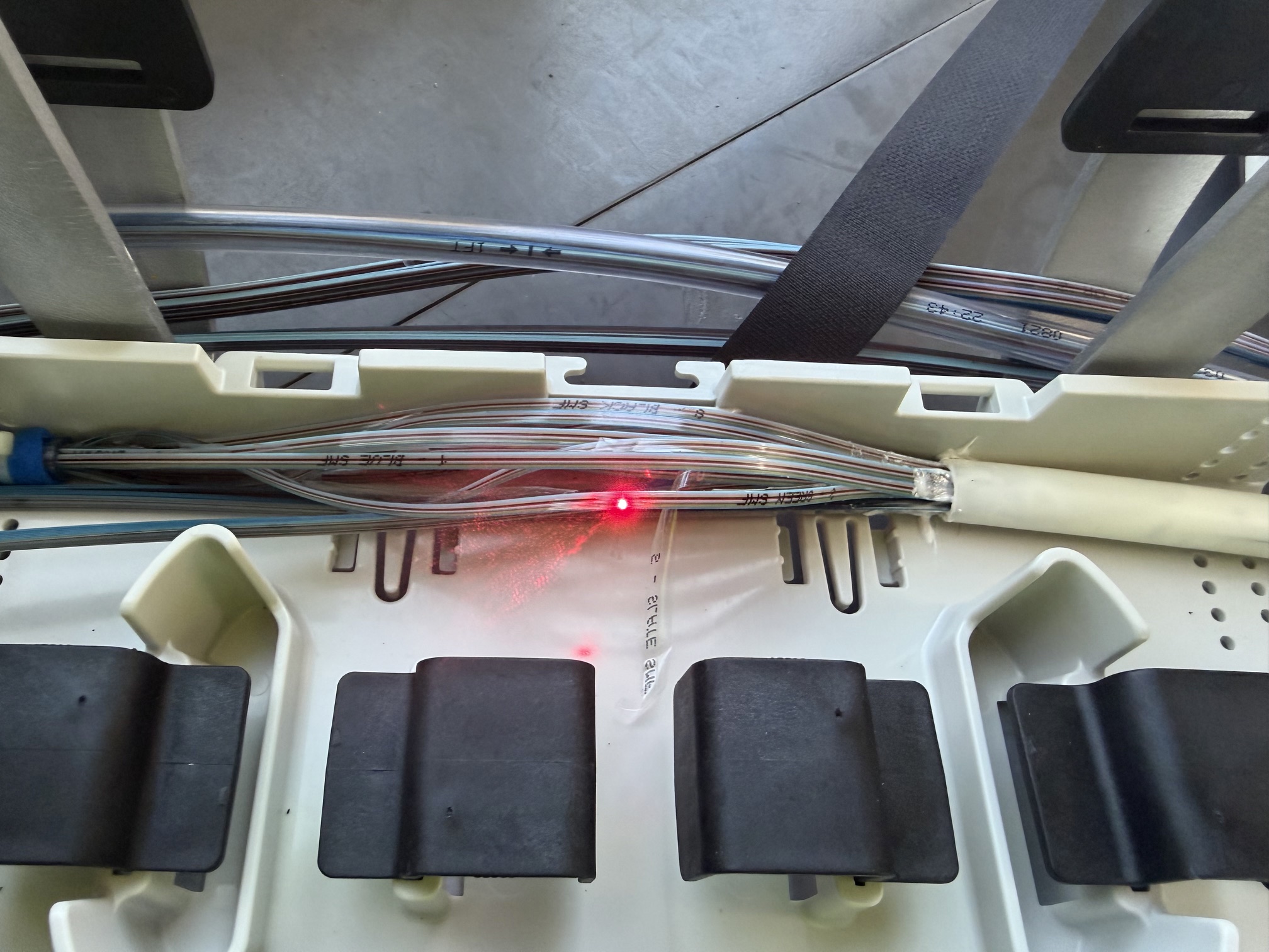 Fiber patch panel